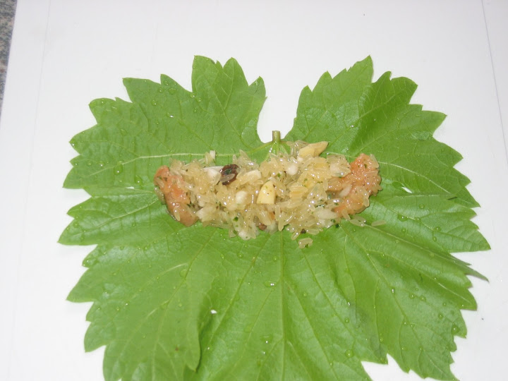 Hojas de parra rellenas ( ialenyi) Las recetas de Mabel Mendez